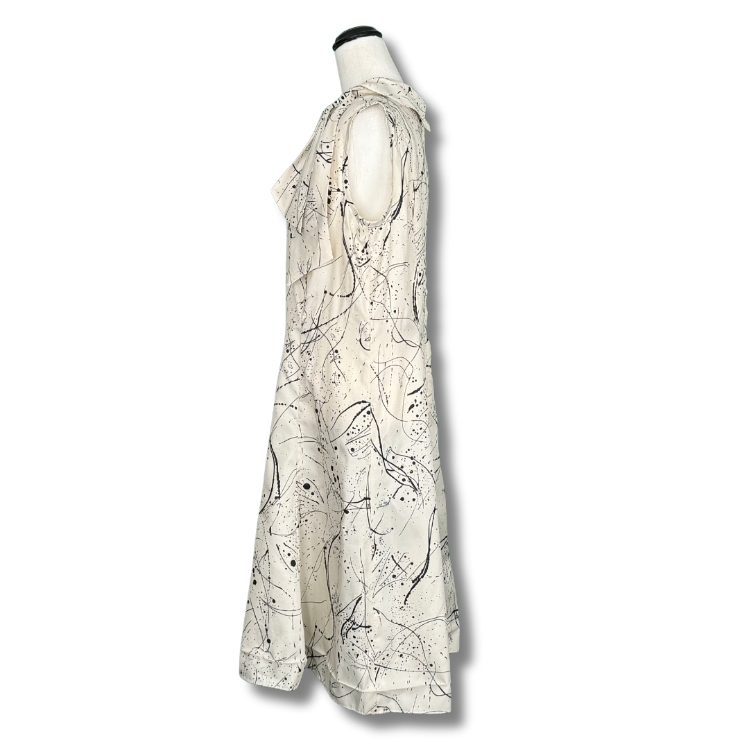 Evelyn-Eve 1980s Handmade Shift in White Floral