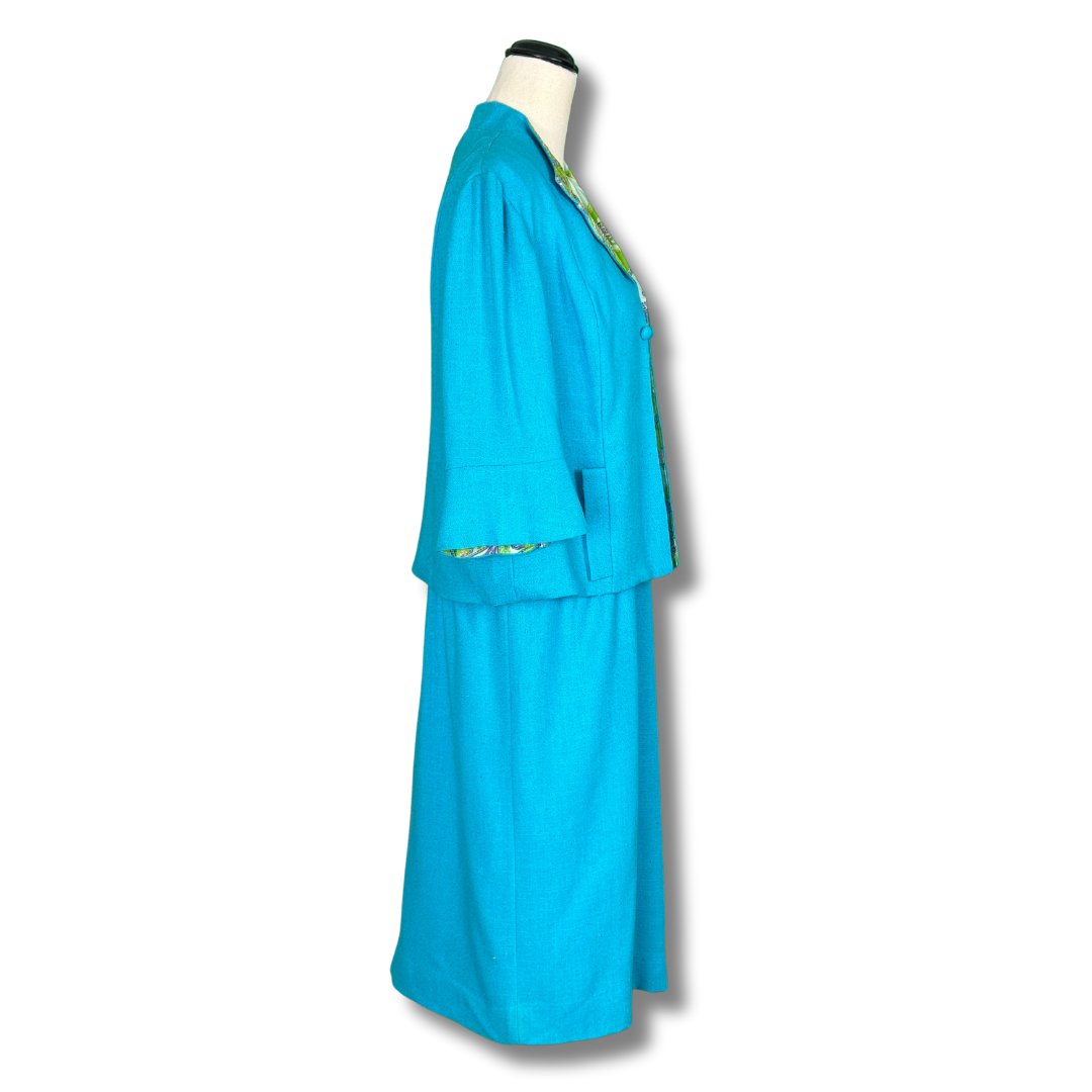 Vintage Late 1960s Turquoise Suit with Paisley Collar